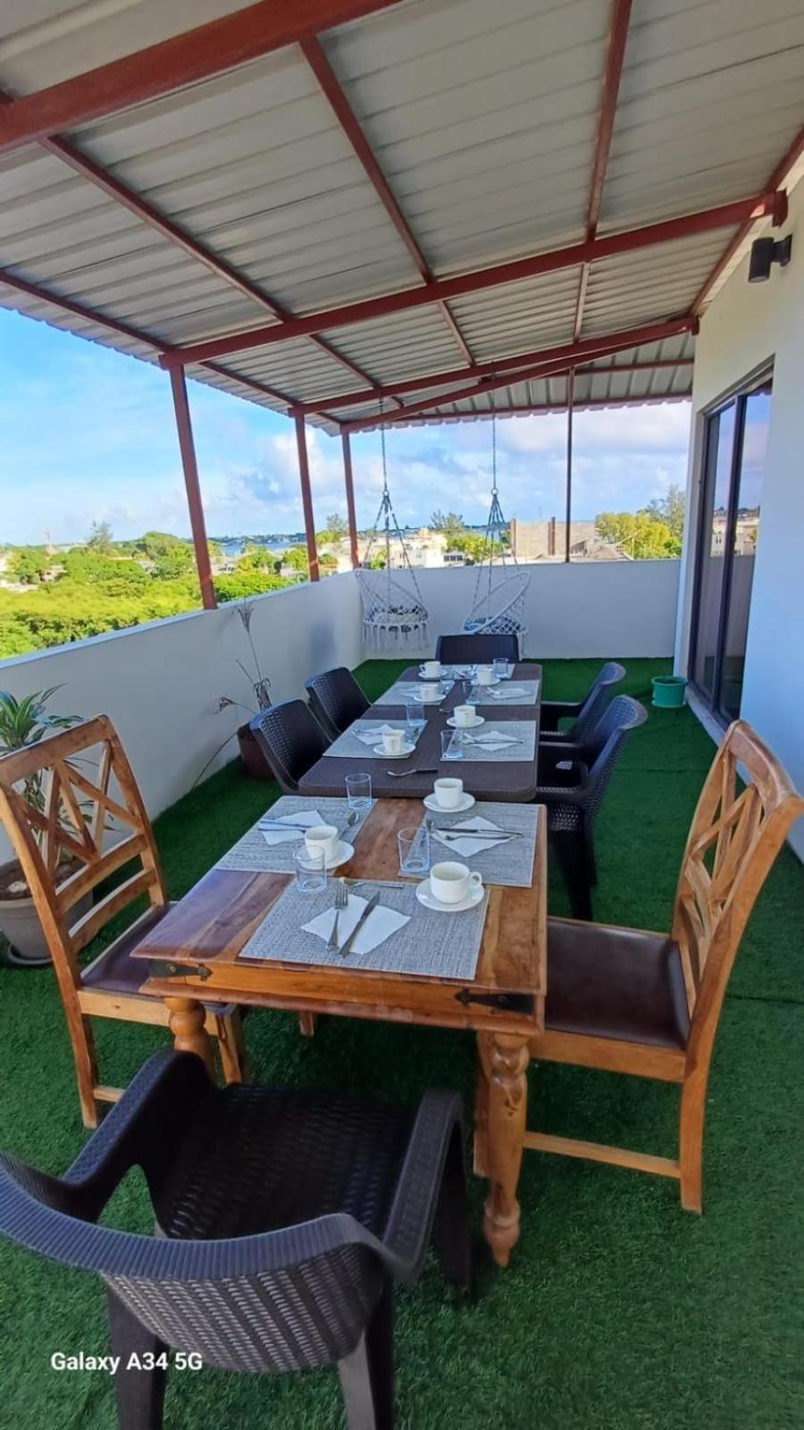 Le Binome Aparthotel Grand Baie Exterior foto